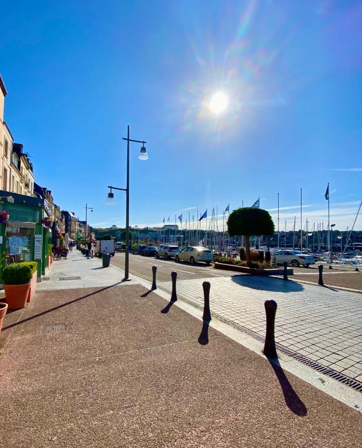 Sur Le Port De Plaisance - Proche Plage Et Centre Dieppe Exterior photo